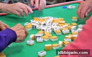 jdb电子超级大奖牌九攻略：足球直播平台上的制胜策略与生日礼金妙用