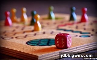推牌九策略与jdb电子超级大奖：现金棋牌平台的实战技巧